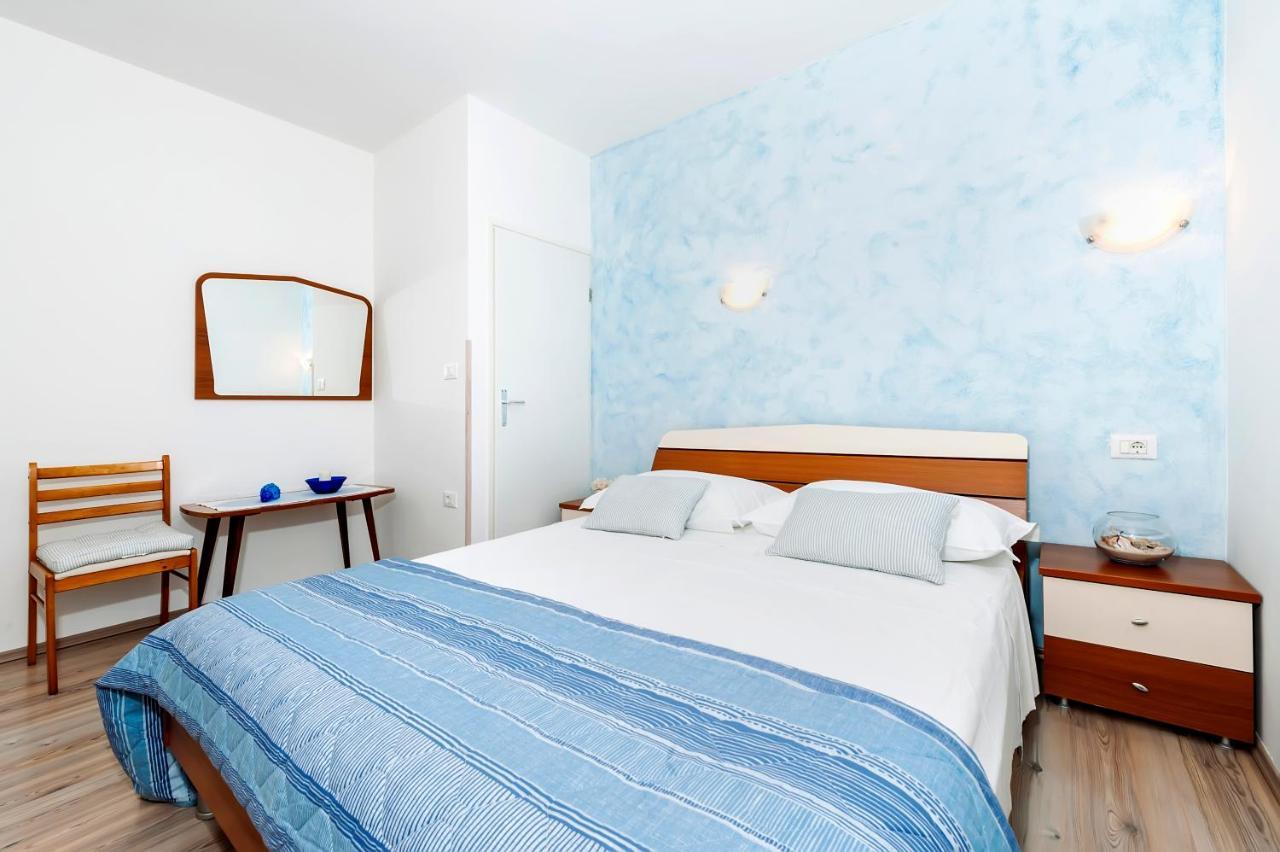 Apartment Casa Banko โรวีน ภายนอก รูปภาพ