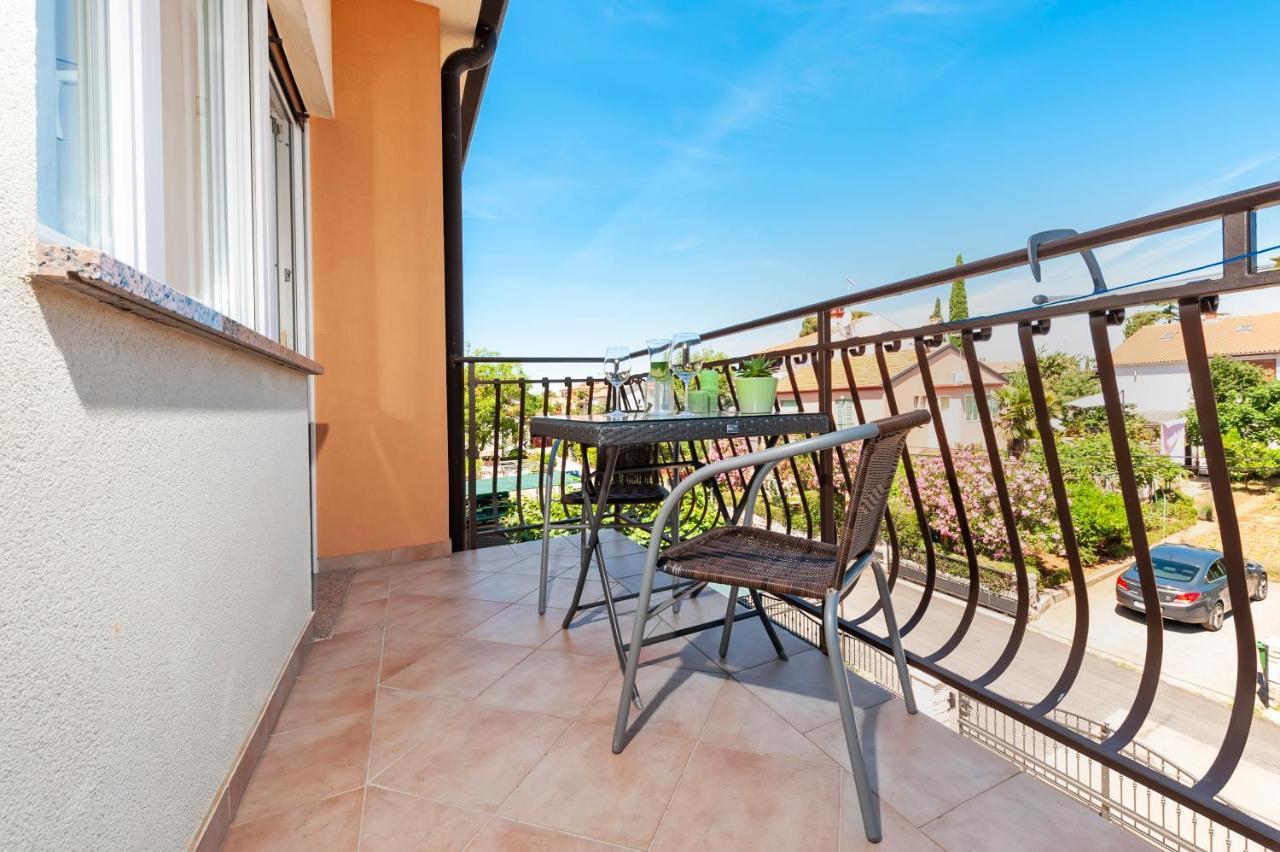 Apartment Casa Banko โรวีน ภายนอก รูปภาพ
