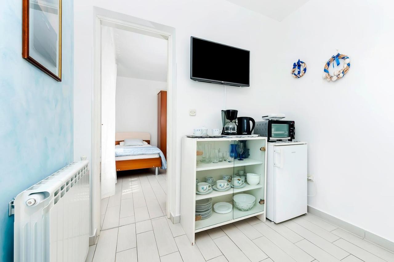 Apartment Casa Banko โรวีน ภายนอก รูปภาพ