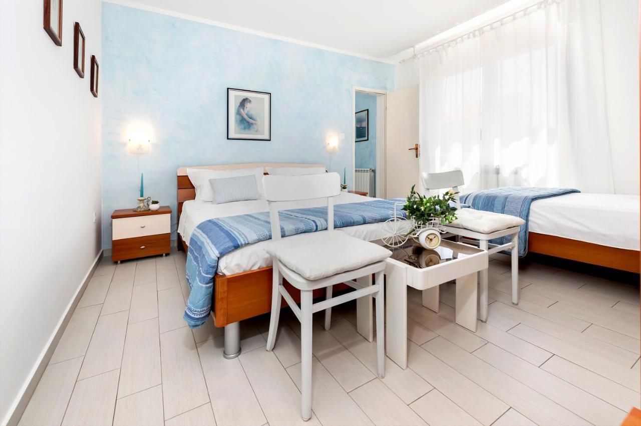Apartment Casa Banko โรวีน ภายนอก รูปภาพ